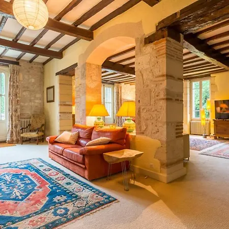 Chateau Sleeps 19 Pool Wifi
