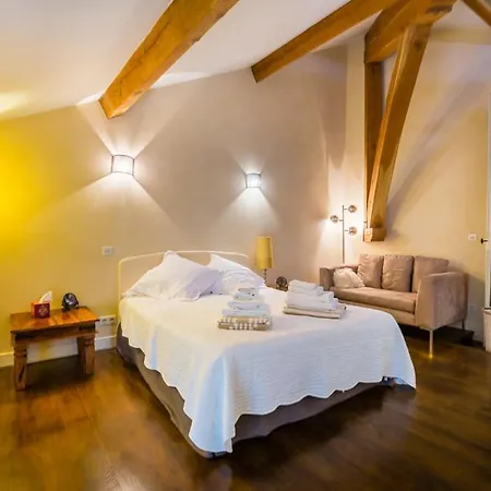 بيت للعطل Chateau Sleeps 19 Pool Wifi *
